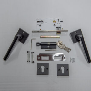 Set mânere negre pentru ușă interioară